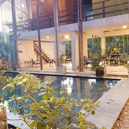 Hachi Homestay & Spa เว้ ภายนอก รูปภาพ